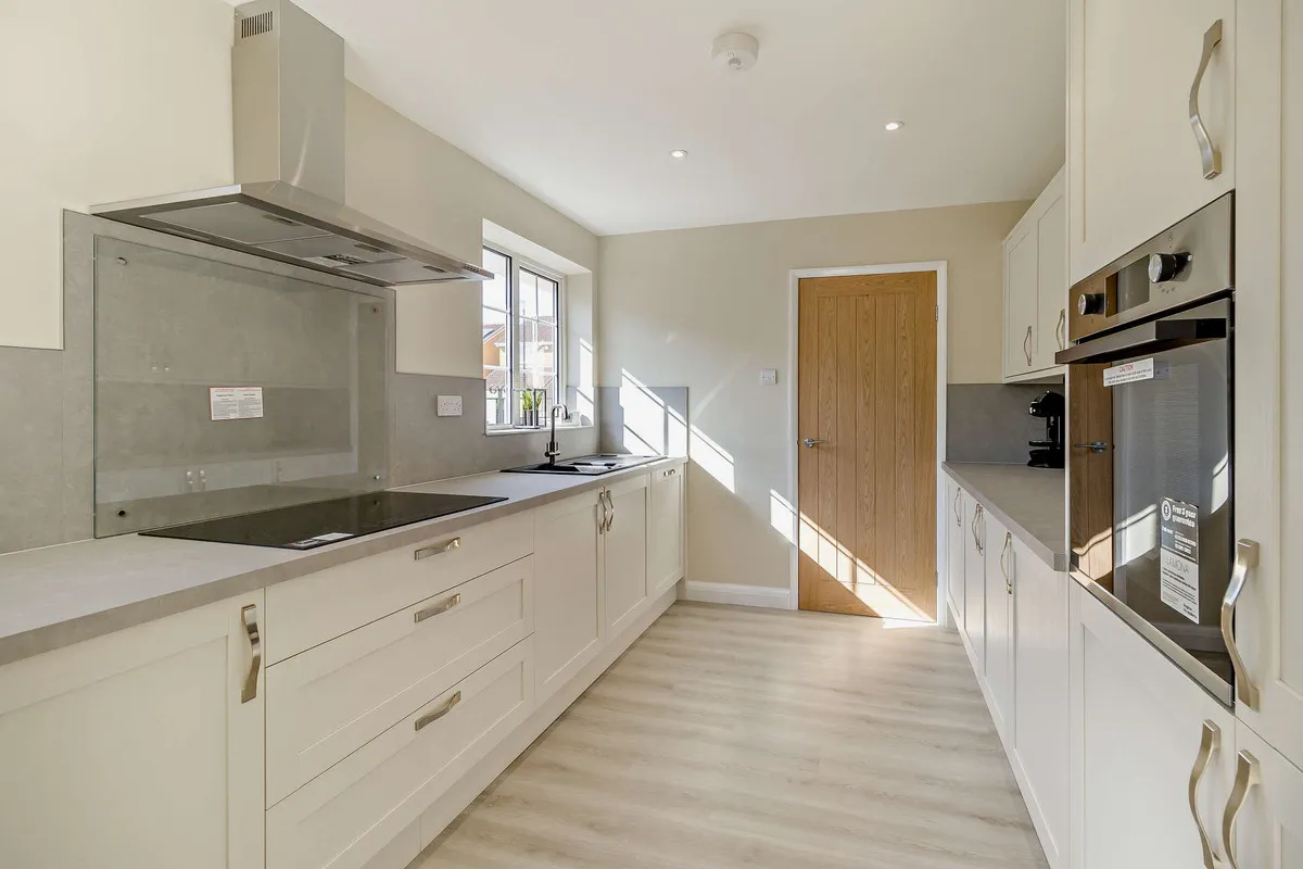 Elmdale Drive, Doncaster, DN3, photo 5