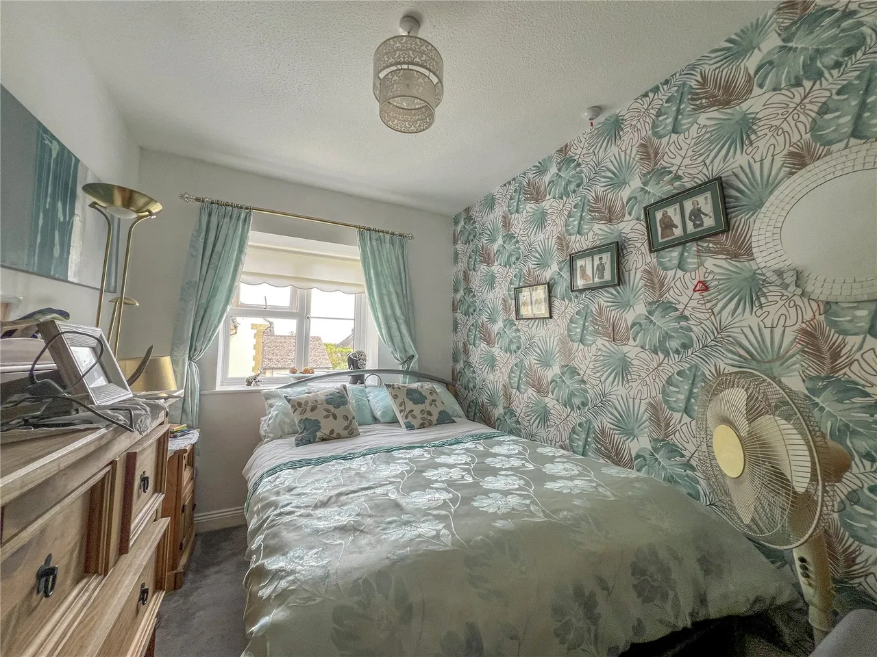 Melksham, Wiltshire, photo 8