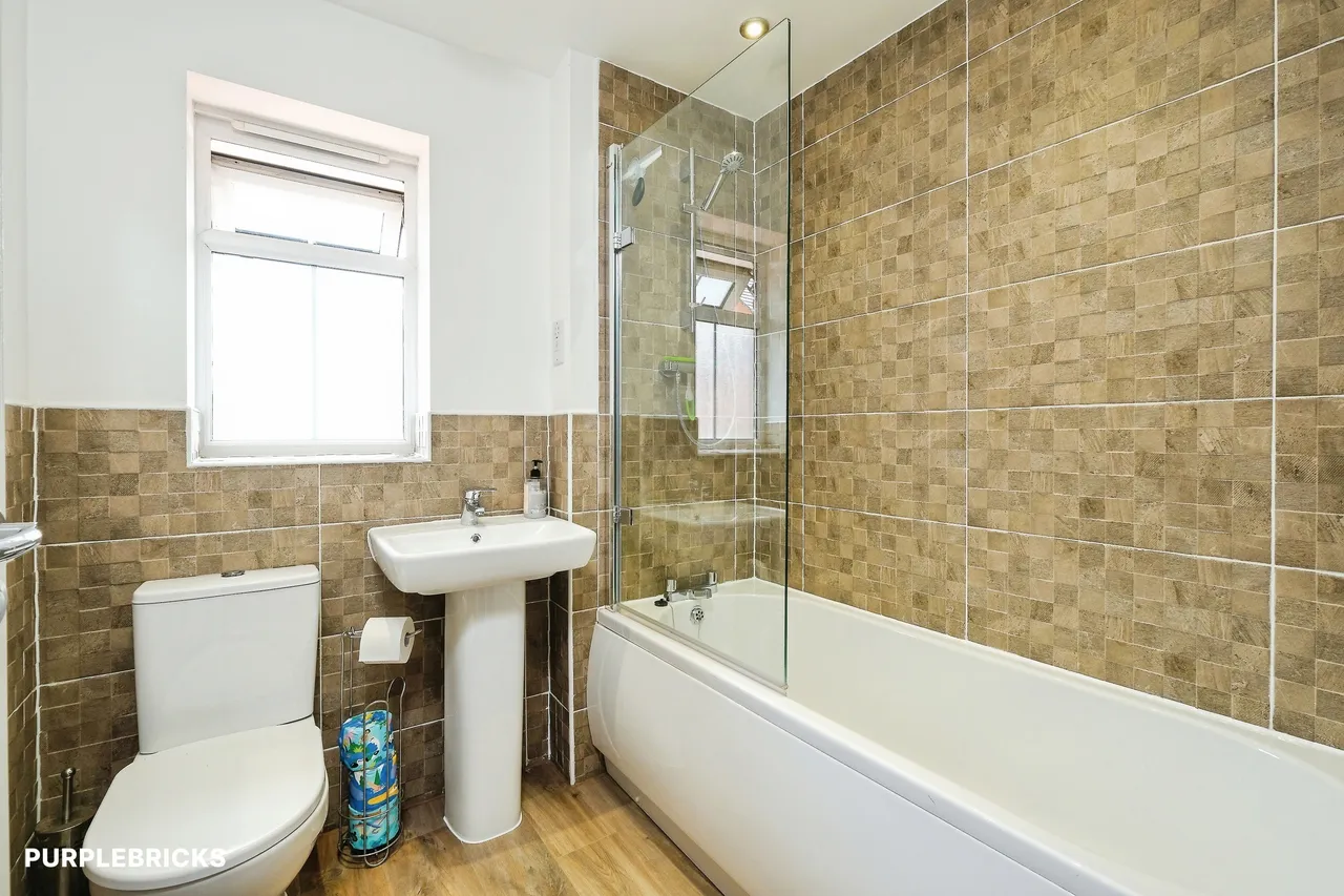 Lon Ffion, Cwmbran, NP44, photo 18