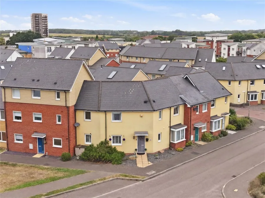 with 3 bedrooms in Harlow, CM20, photo 18