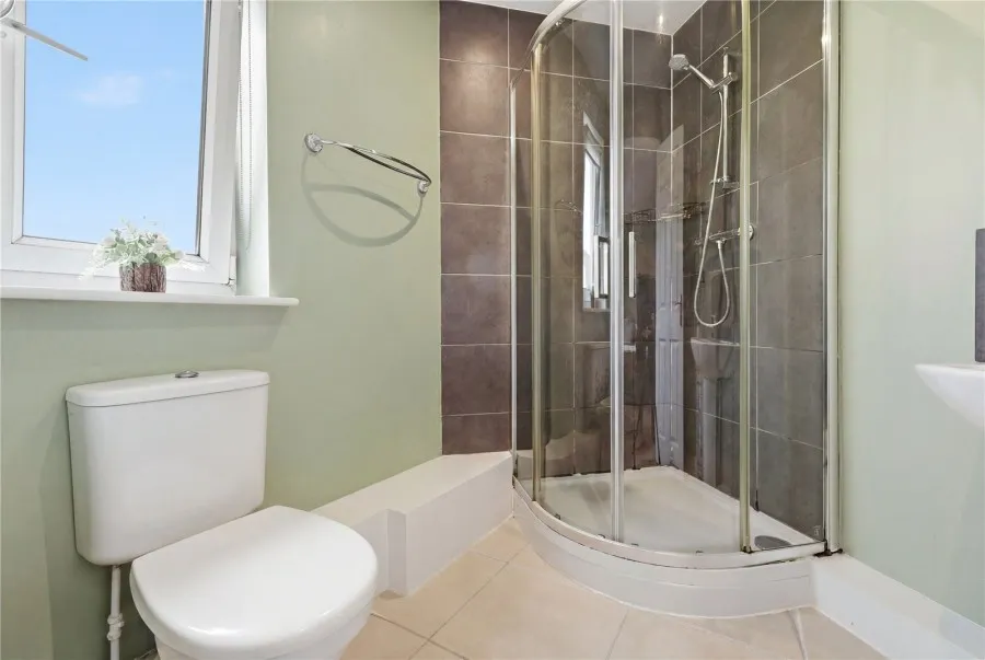 with 3 bedrooms in Harlow, CM20, photo 15