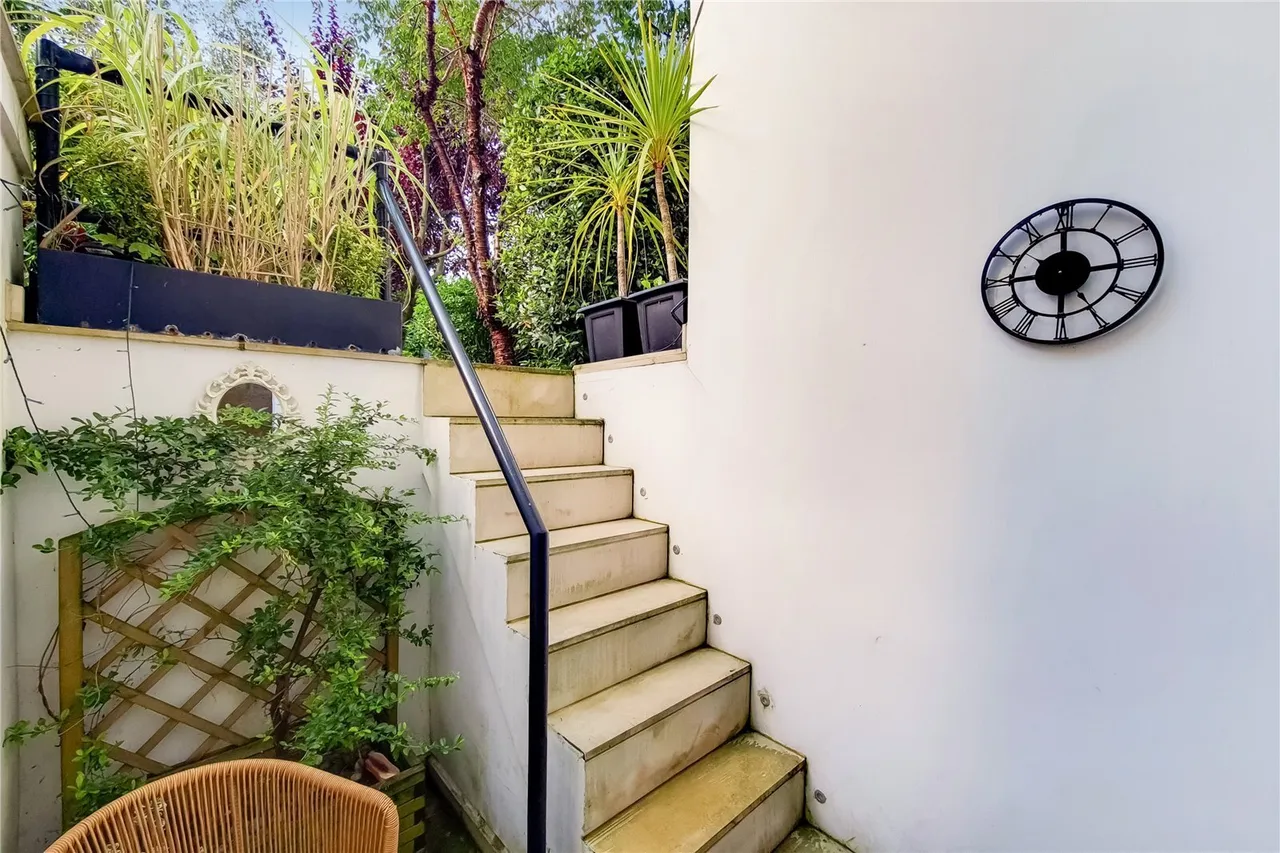 Fernlea Road, London, SW12, photo 7