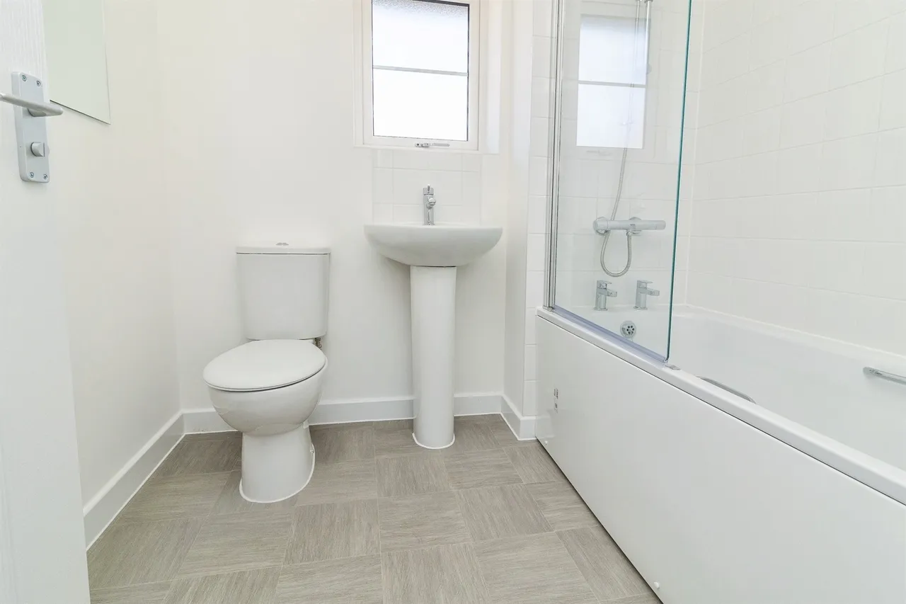 Toddington Road, Harlington, LU5, photo 12