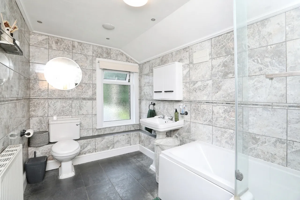 Hythe Road, Sittingbourne, Kent, ME10, photo 7