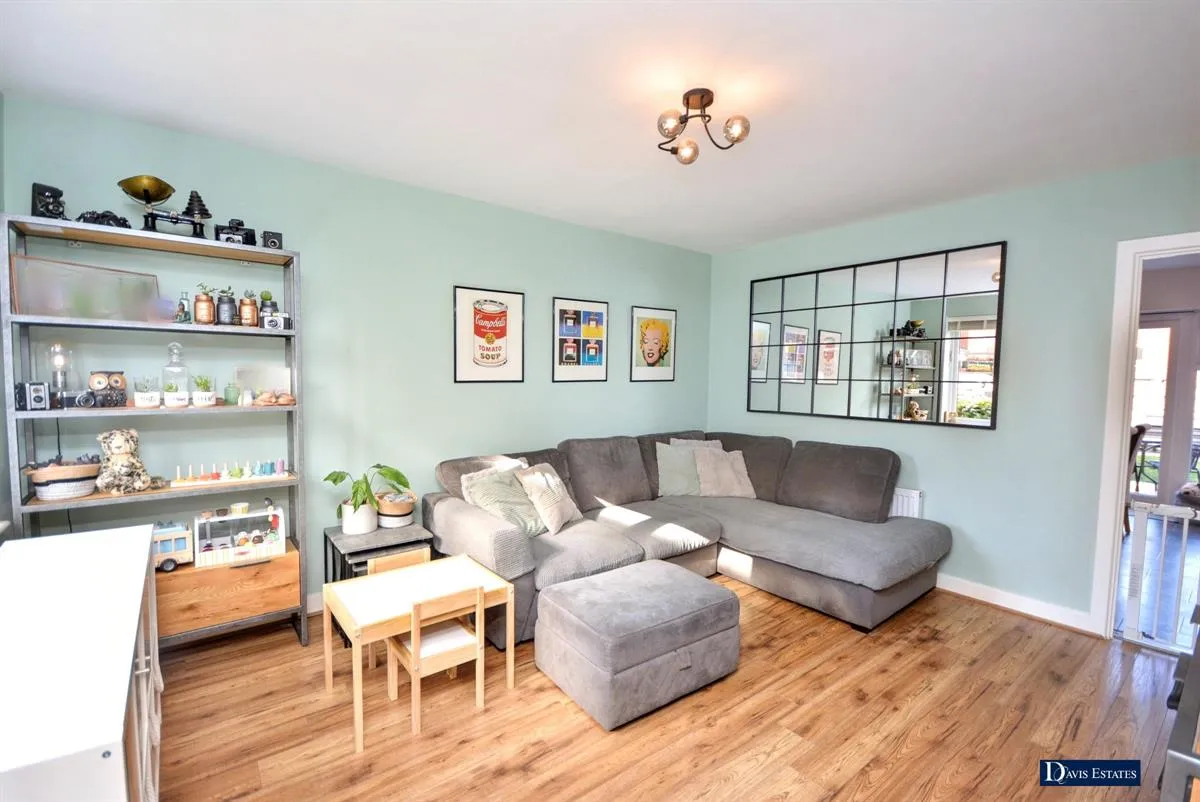 Bruton Link, Dunton Fields, Laindon, Basildon, photo 5