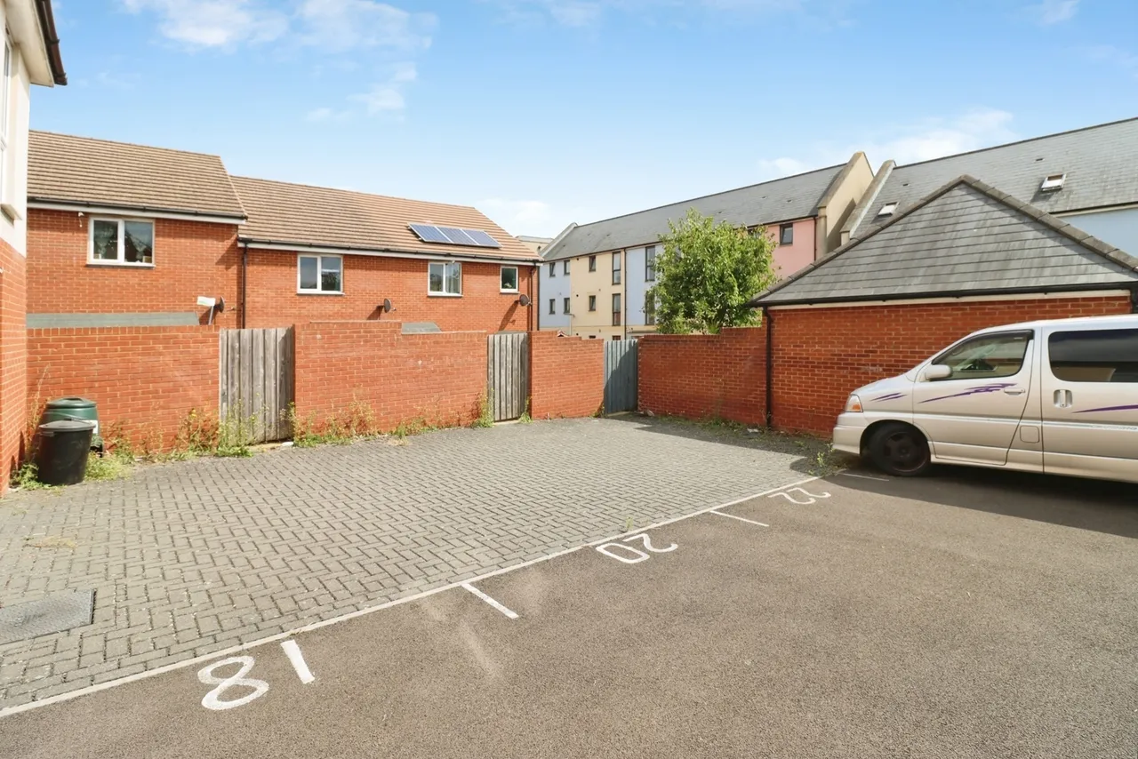 Whitsun Leaze, BRISTOL, BS34, photo 16