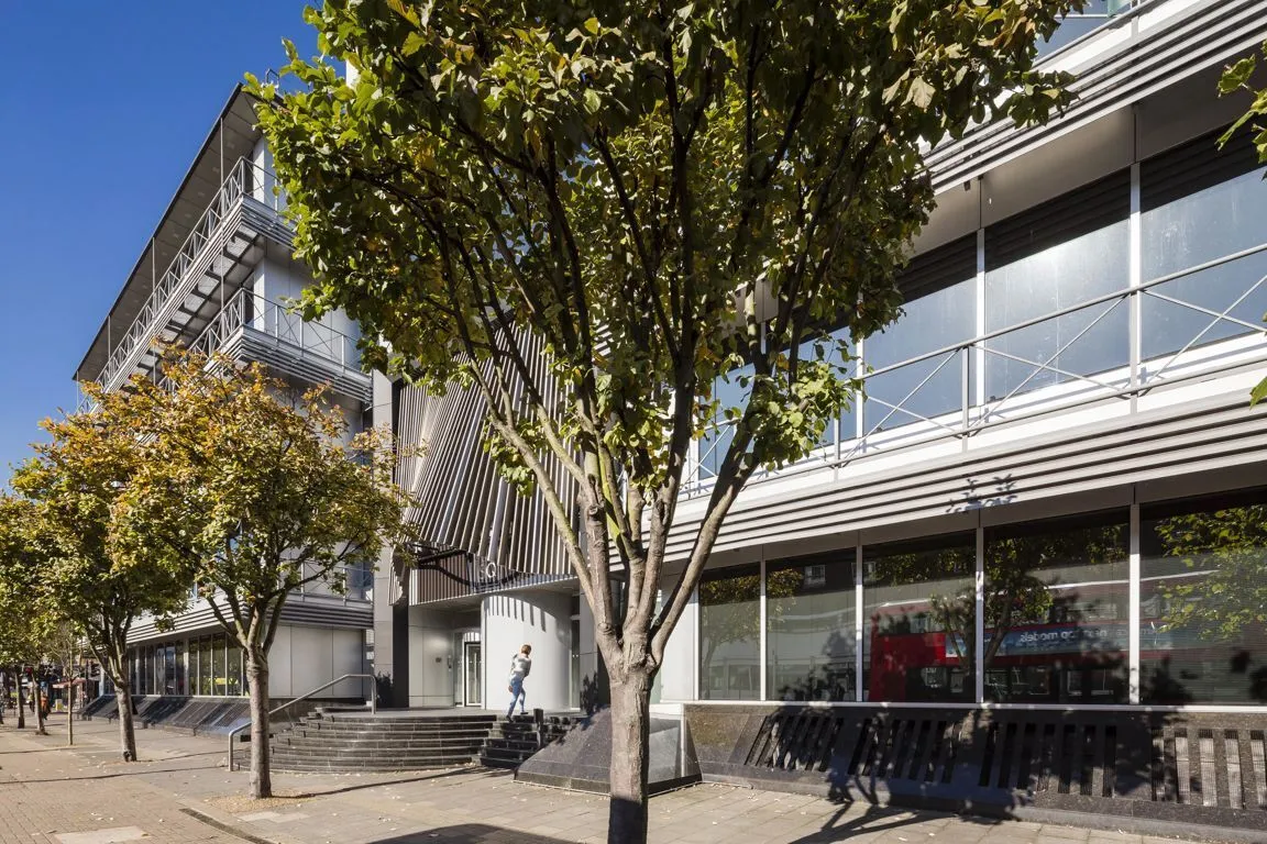 Staines Road, Hounslow, photo 10