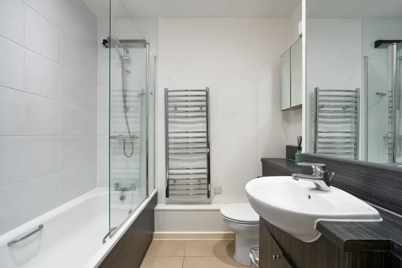 Flotilla House, Battersea Reach, SW18, photo 7