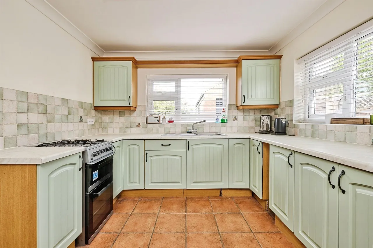 Canterbury Road, Peterborough, PE4, photo 7