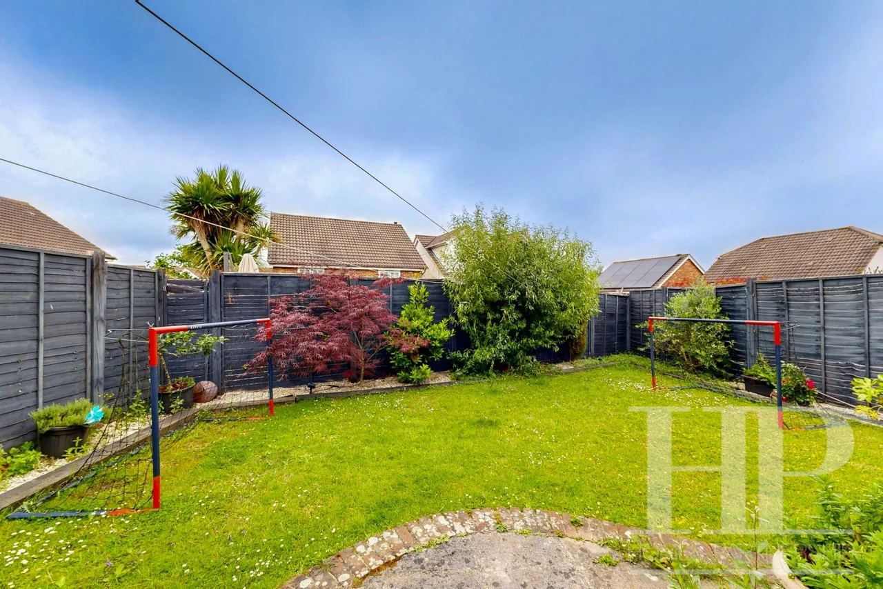 Harper Drive, Maidenbower, RH10, photo 23
