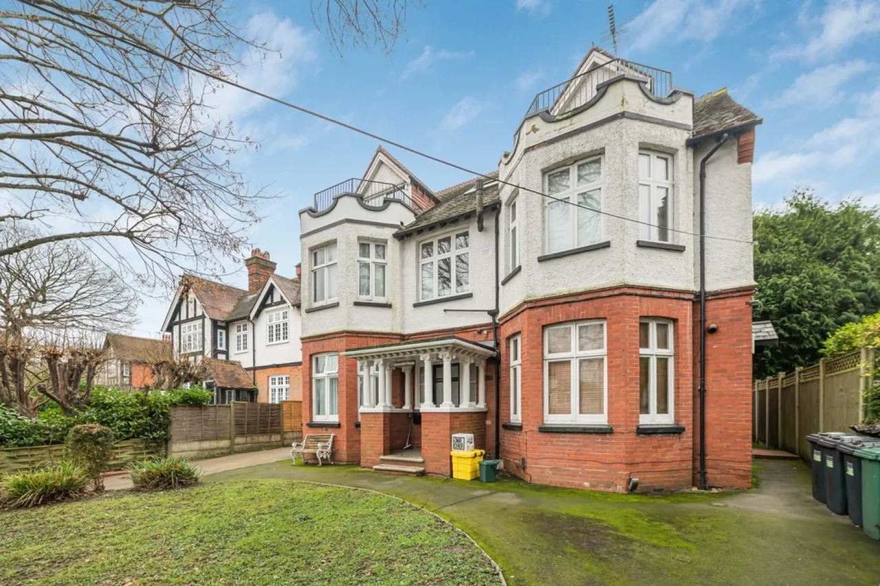 Cavendish Road, Redhill, RH1, photo 9