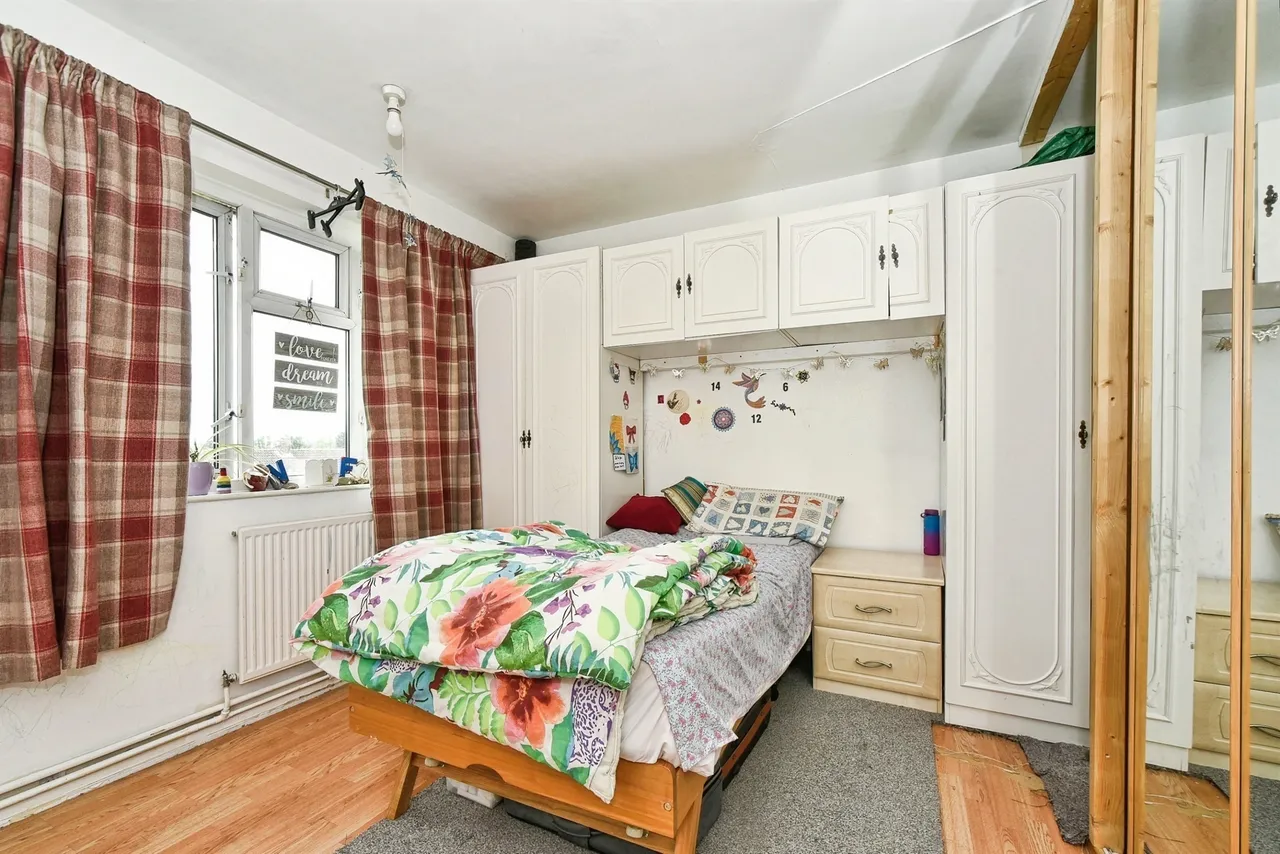 Somerville Road, Swindon, SN3, photo 8