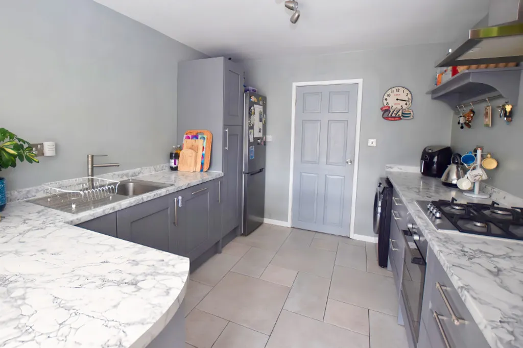 Elm Drive, Market Drayton, photo 8