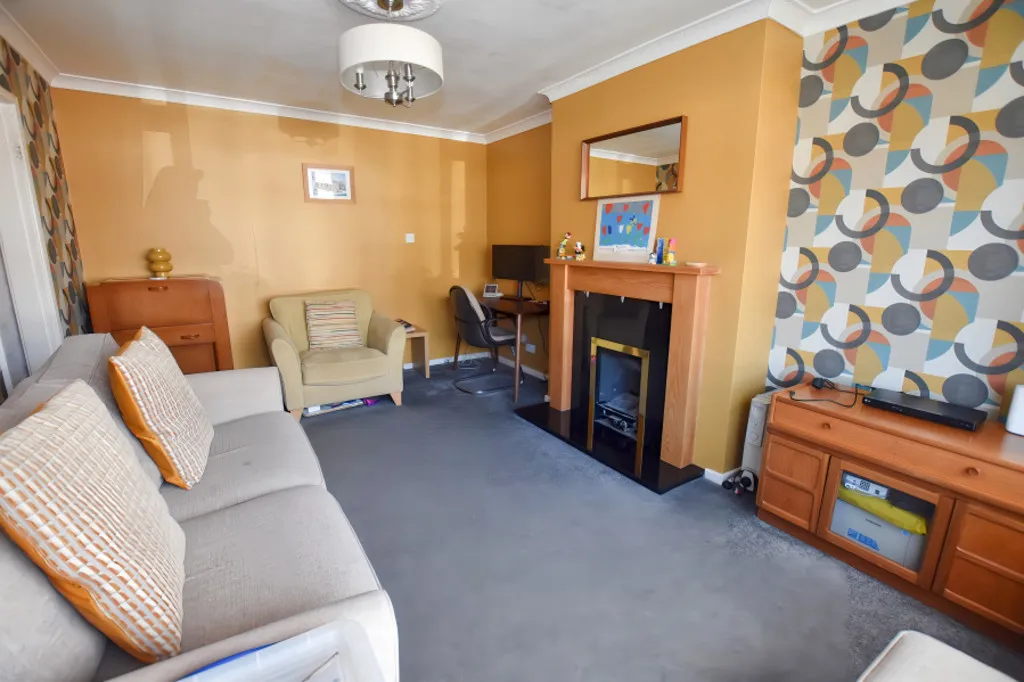 Elm Drive, Market Drayton, photo 6
