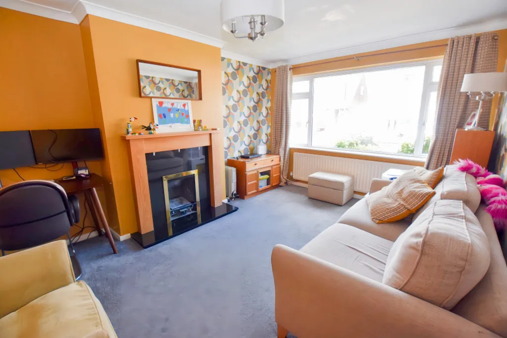 Elm Drive, Market Drayton, photo 5