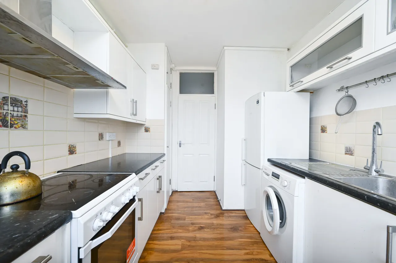 24 Turner House, Townshend Estate, London, photo 5