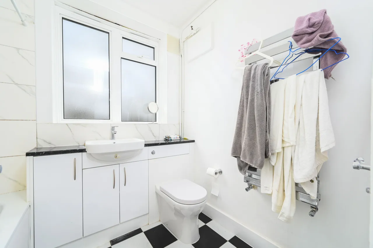 24 Turner House, Townshend Estate, London, photo 6