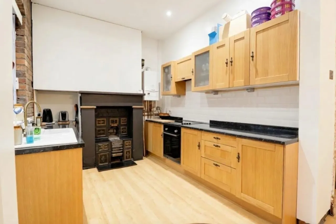 Booth Street, Hanley, ST4, photo 5