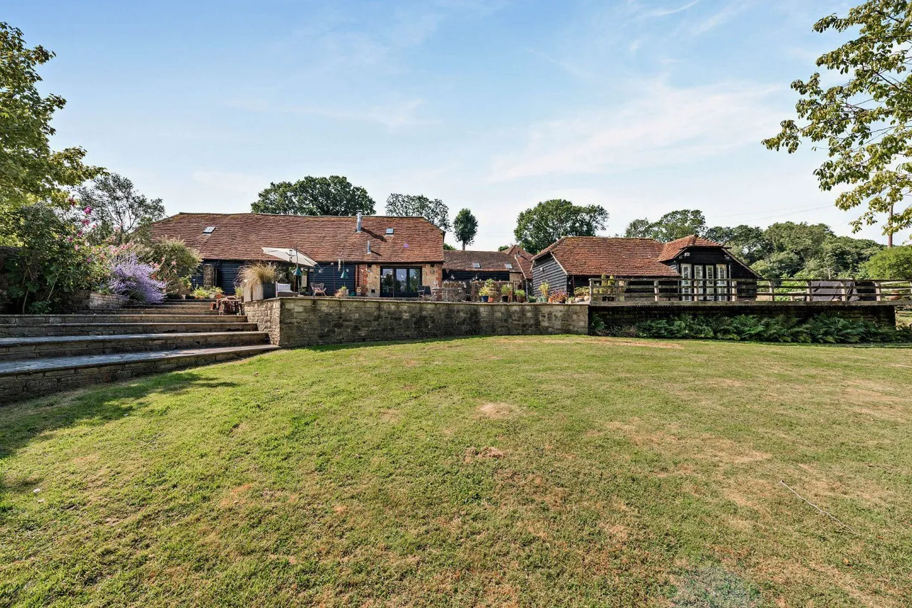 Kithurst Farm Road, Storrington, Pulborough, West Sussex, RH20 4HT, photo 12