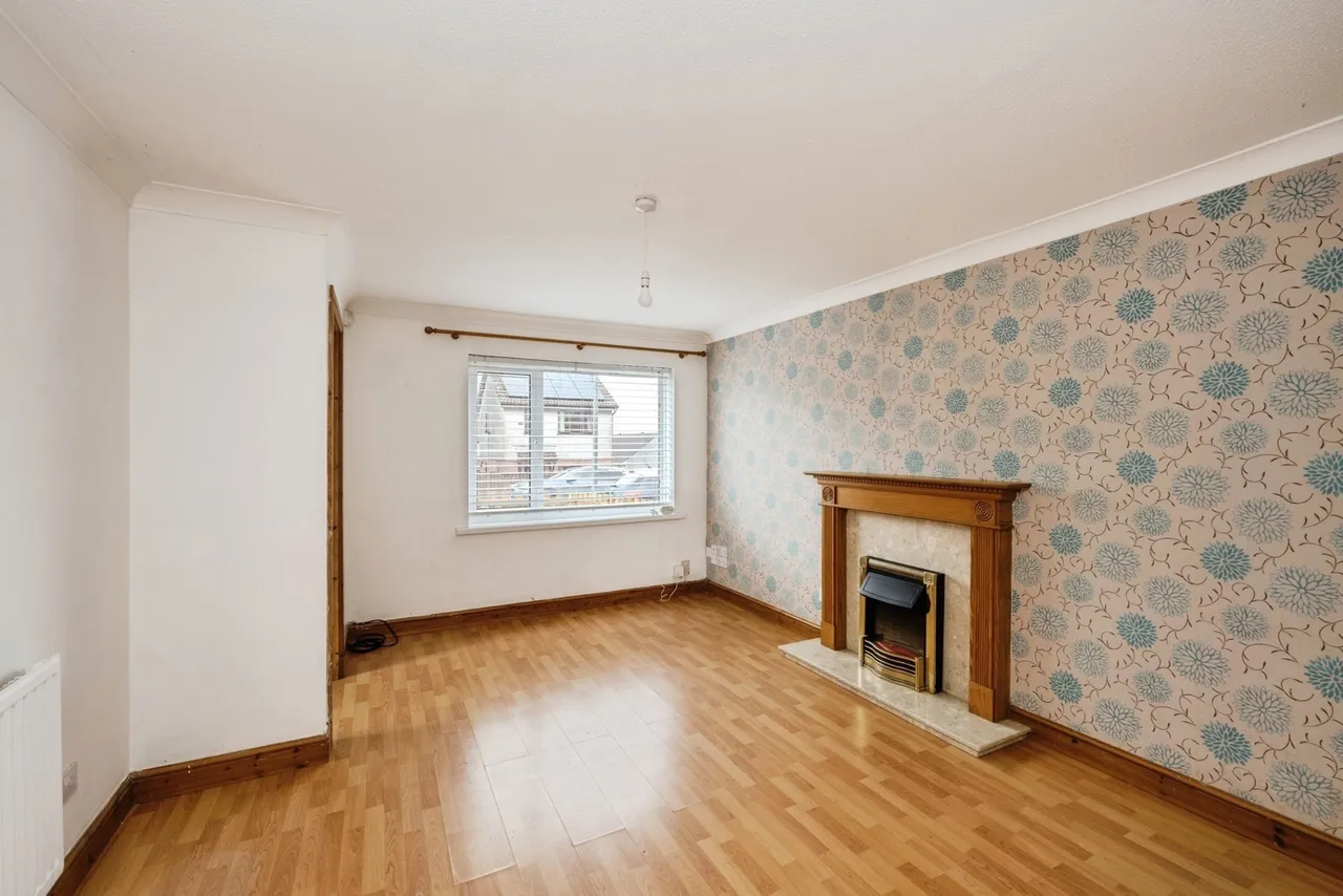 St Nicholas Close, Waunarlwydd, SA5, photo 4