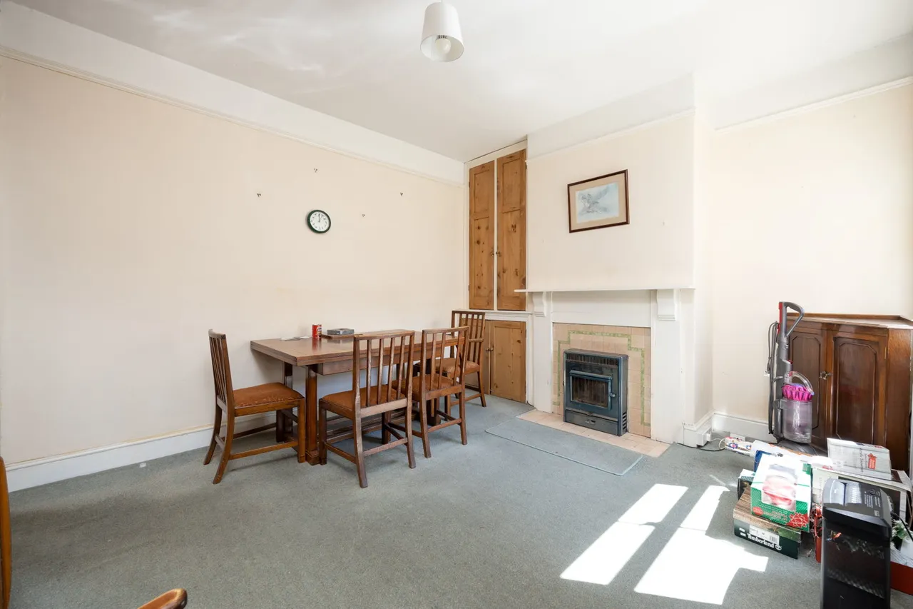 Victoria Road, Devizes, SN10, photo 6
