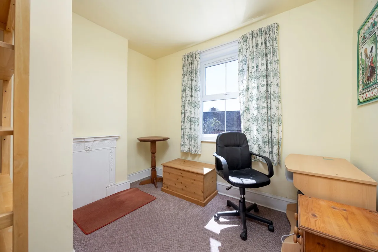 Victoria Road, Devizes, SN10, photo 32