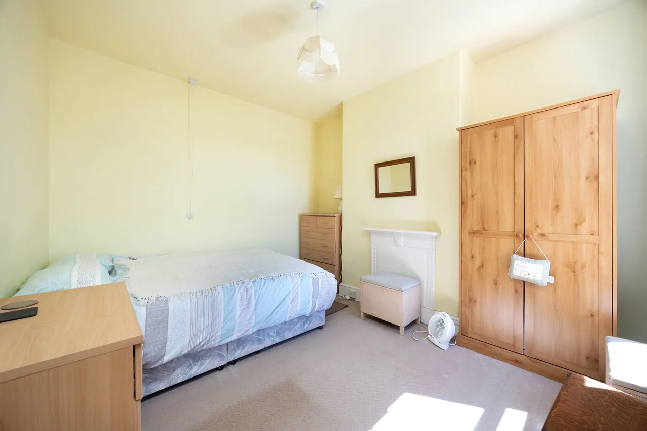 Victoria Road, Devizes, SN10, photo 13