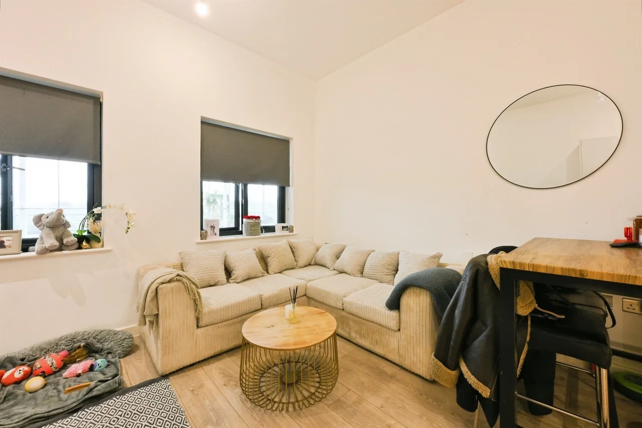 Edinburgh Gate, Harlow, photo 12
