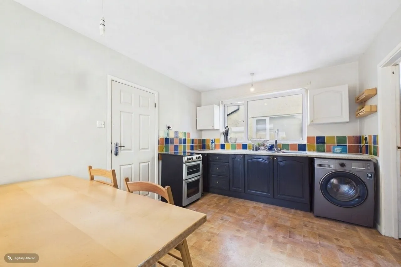 School Road, Broughton, PE28, photo 3