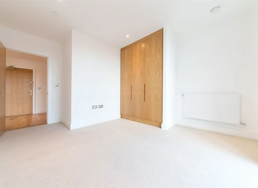 Sovereign Tower, Canning Town, E16, photo 9