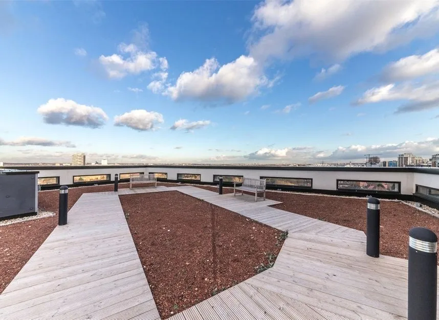 Sovereign Tower, Canning Town, E16, photo 12