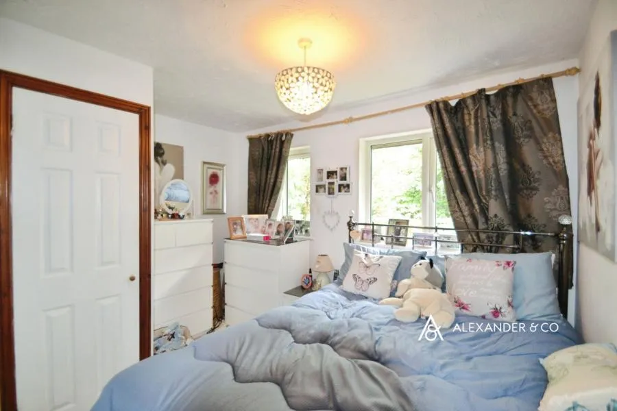 Fledgelings Walk, Winslow, MK18, photo 11