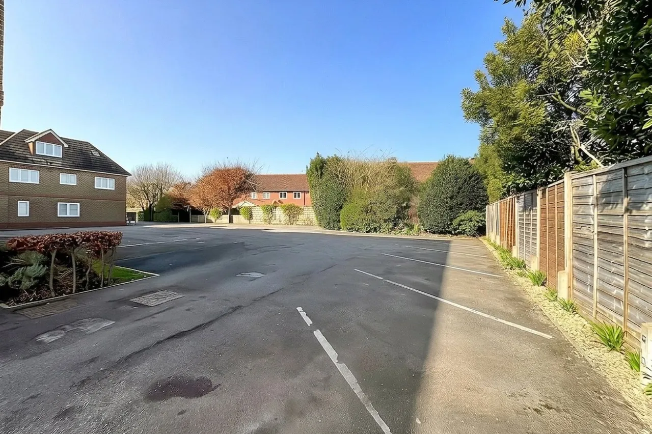 Woodlands Avenue, Rustington, BN16, photo 10
