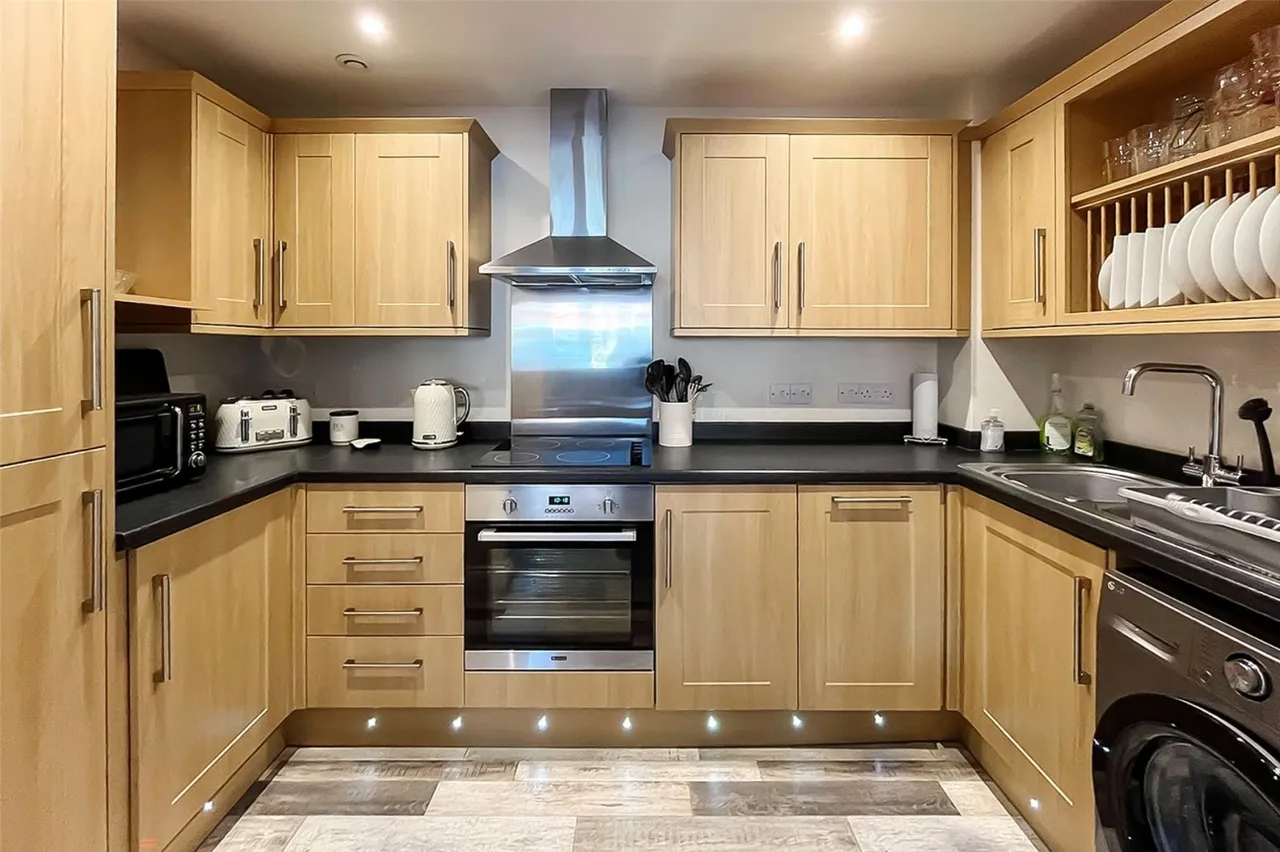 Woodlands Avenue, Rustington, BN16, photo 4