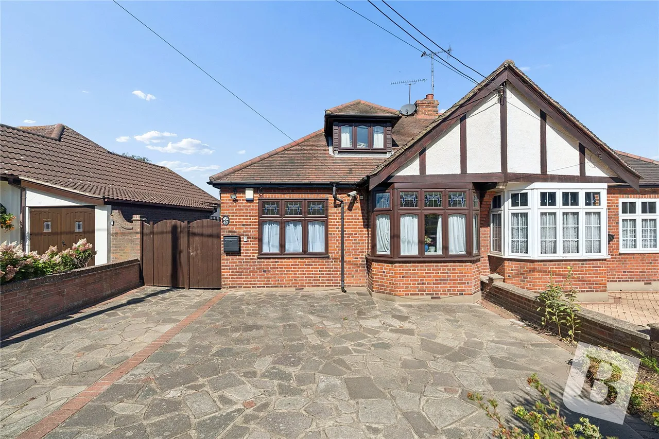 Crow Green Road, Pilgrims Hatch, CM15, photo 15