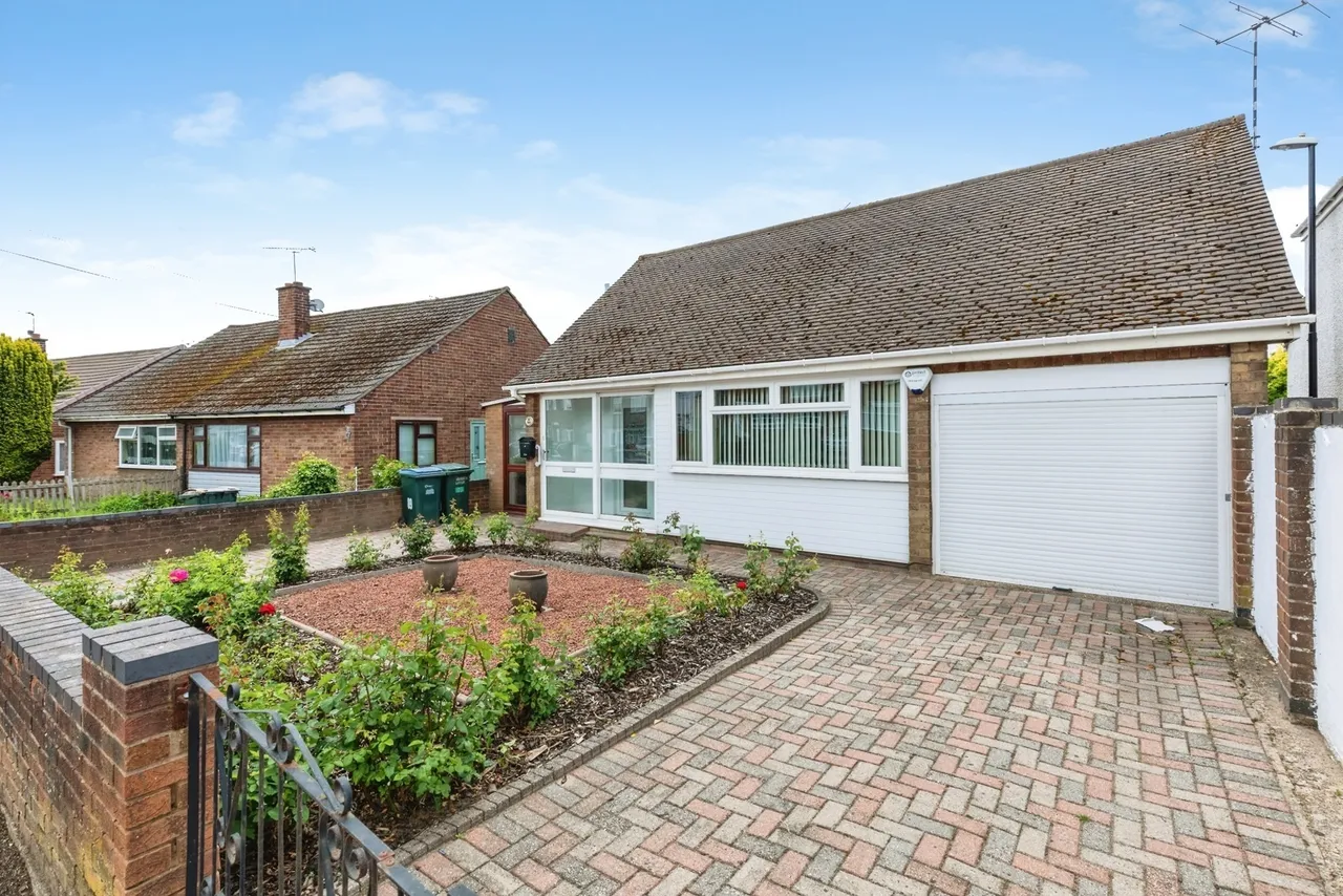 3 bed house for sale — Nunts Lane, Coventry, West Midlands, CV6