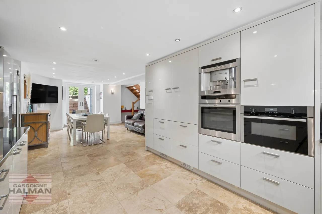 Harboro Road, Sale, photo 4