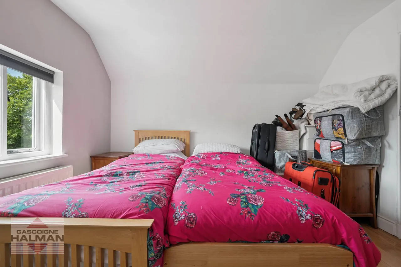 Harboro Road, Sale, photo 37