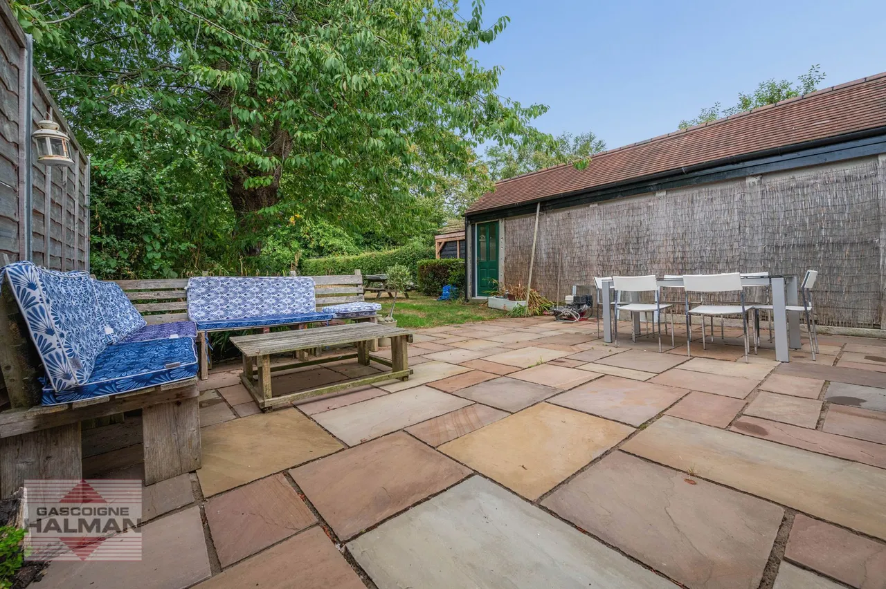 Harboro Road, Sale, photo 43