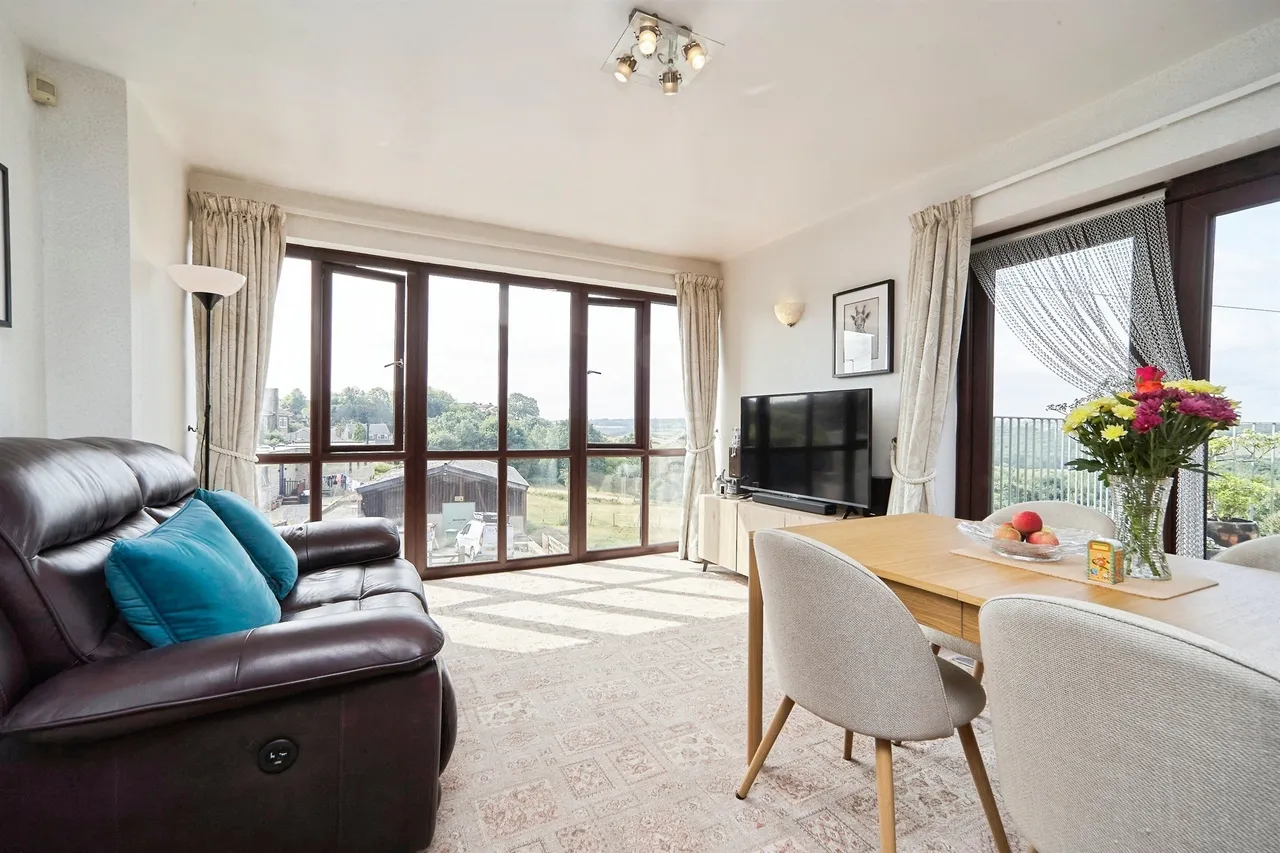 New Occupation Lane, Pudsey, LS28, photo 4