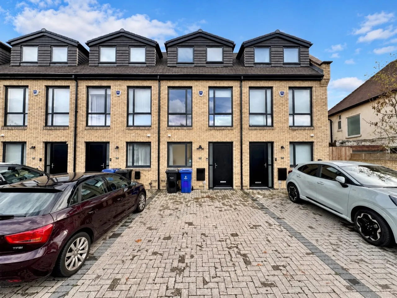 Bacon Lane, Edgware, HA8, photo 5