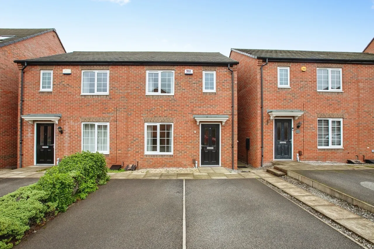 3 bed house for sale, Weavers Way, South Normanton, DE55