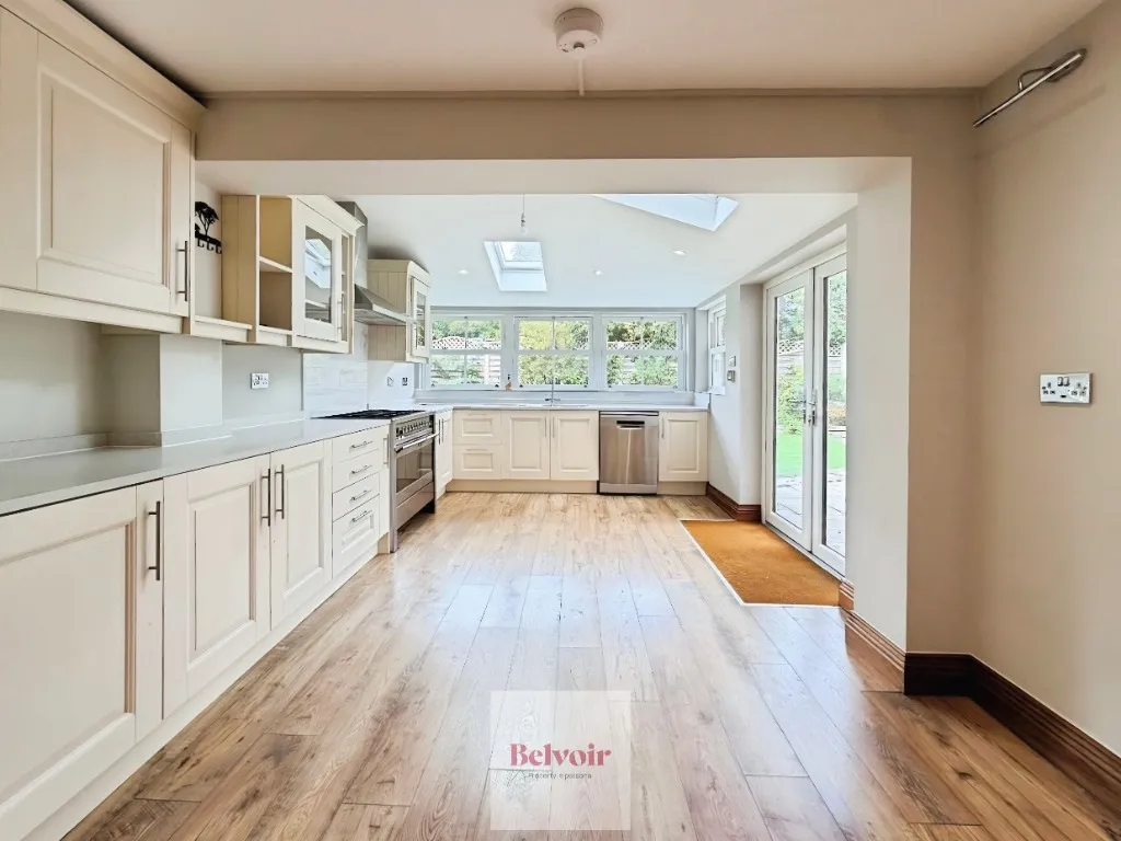 Prince Henrys Close, Greenhill, Evesham, WR11, photo 6