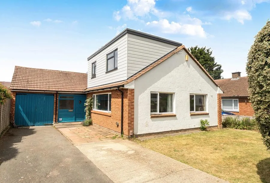 Yarnolds, Shurdington, GL51, photo 2