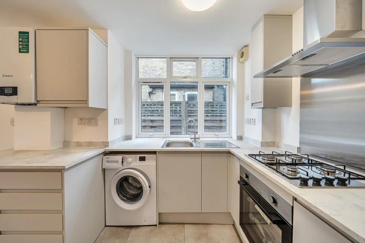 Ilderton Road, SE15, photo 9