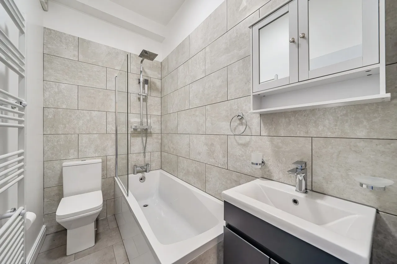 Ilderton Road, SE15, photo 4