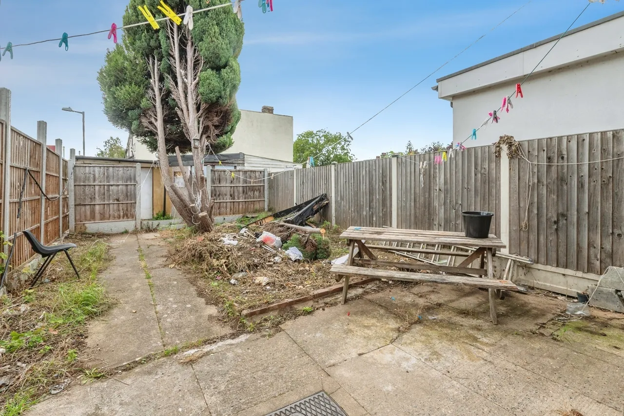 Clarence Road, Grays, RM17, photo 4
