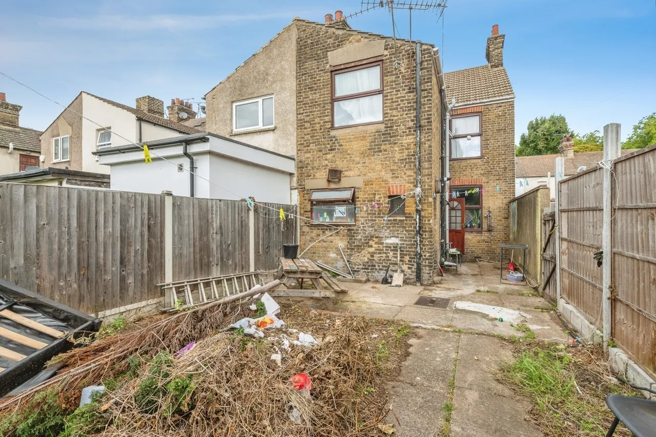 Clarence Road, Grays, RM17, photo 10
