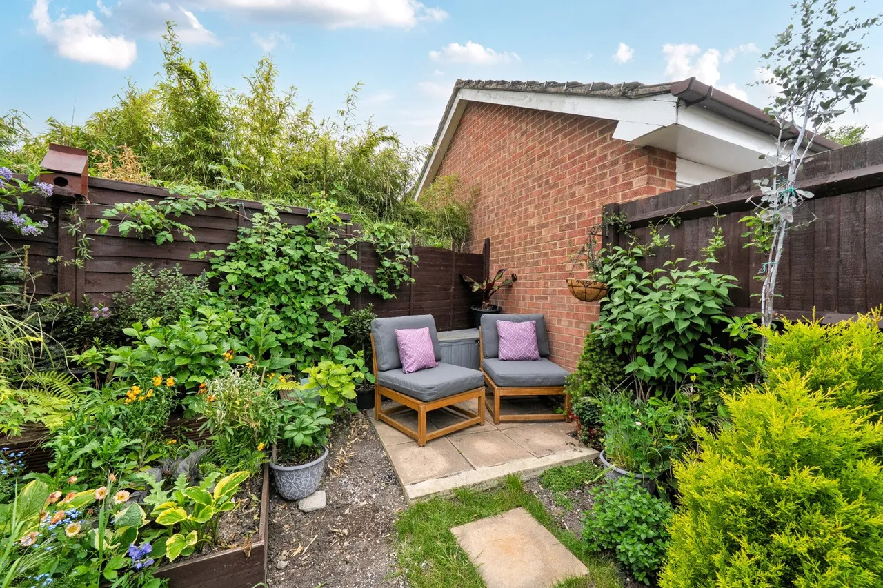 Eagles Road, Kent, DA9, photo 10