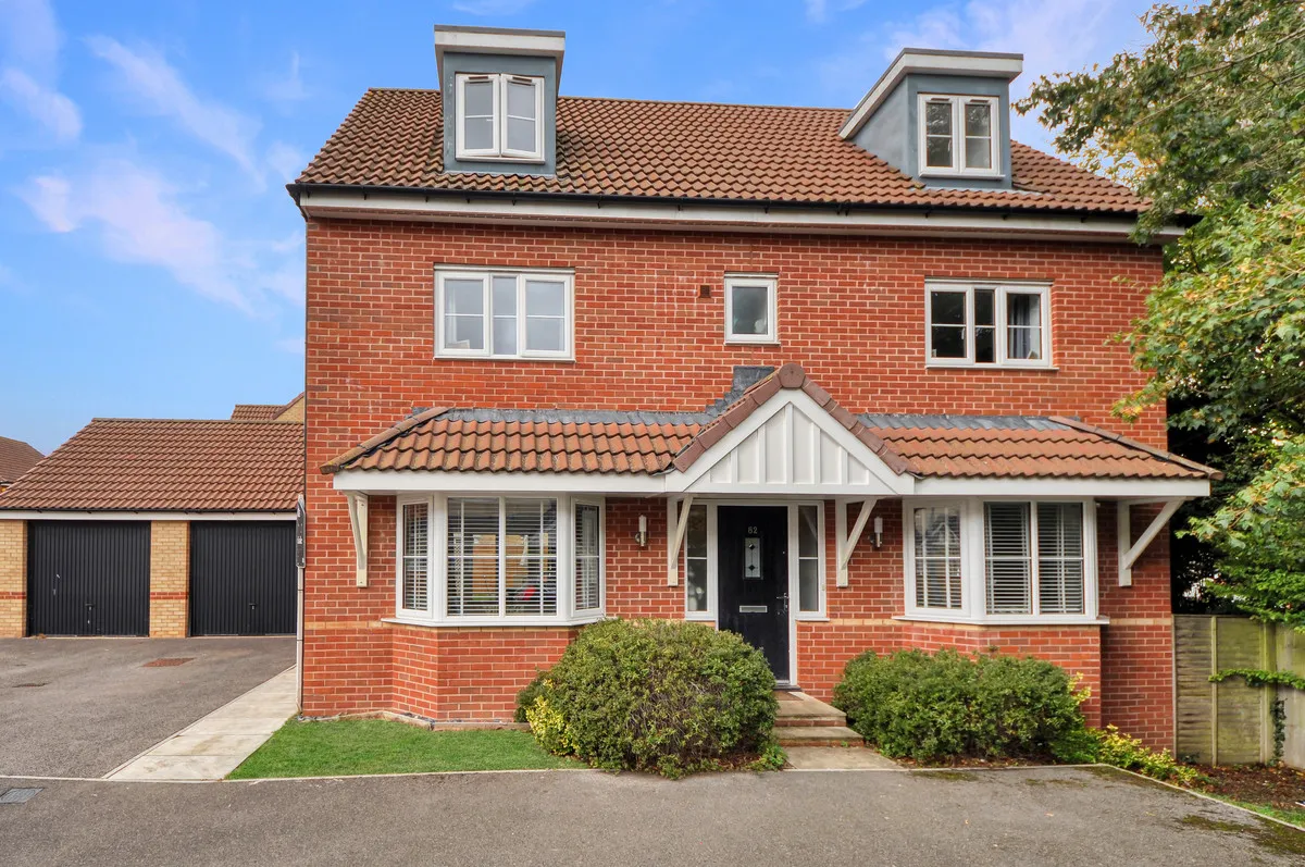 5 bed house for sale, Swindon, SN3